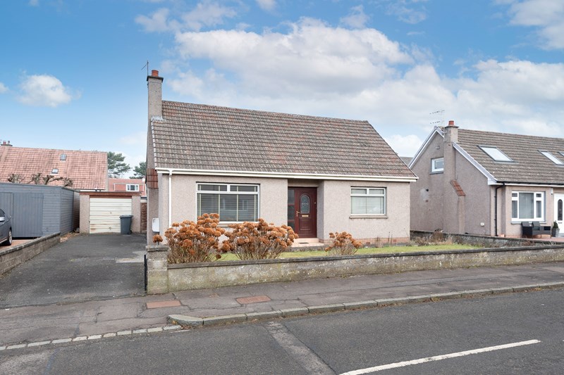 30 Beaumont Crescent, Broughty Ferry DD5 3LT